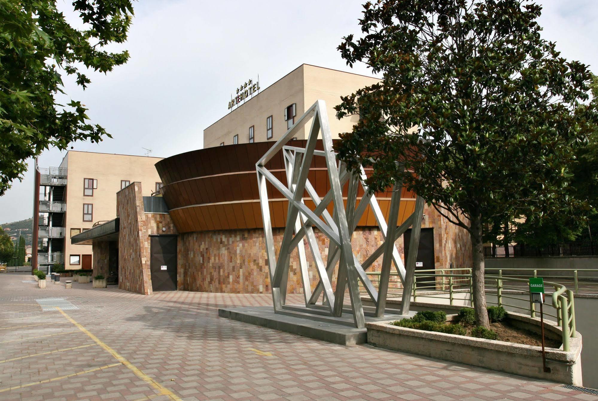 Arte Hotel بيرودجا المظهر الخارجي الصورة