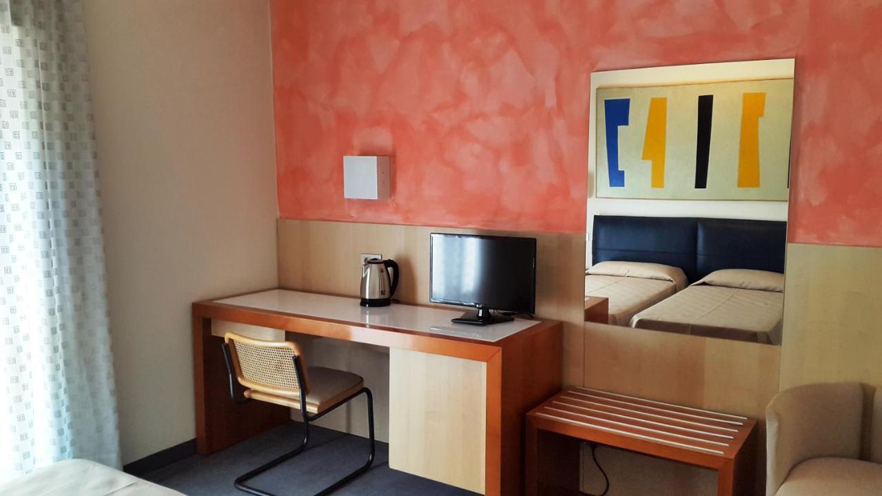 Arte Hotel بيرودجا المظهر الخارجي الصورة